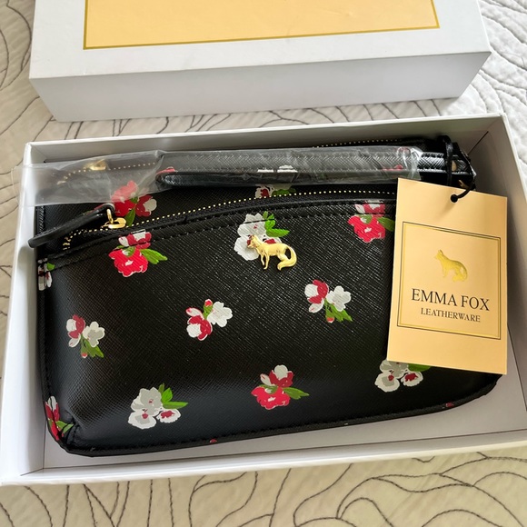 Wallet - Picture 1 of 2